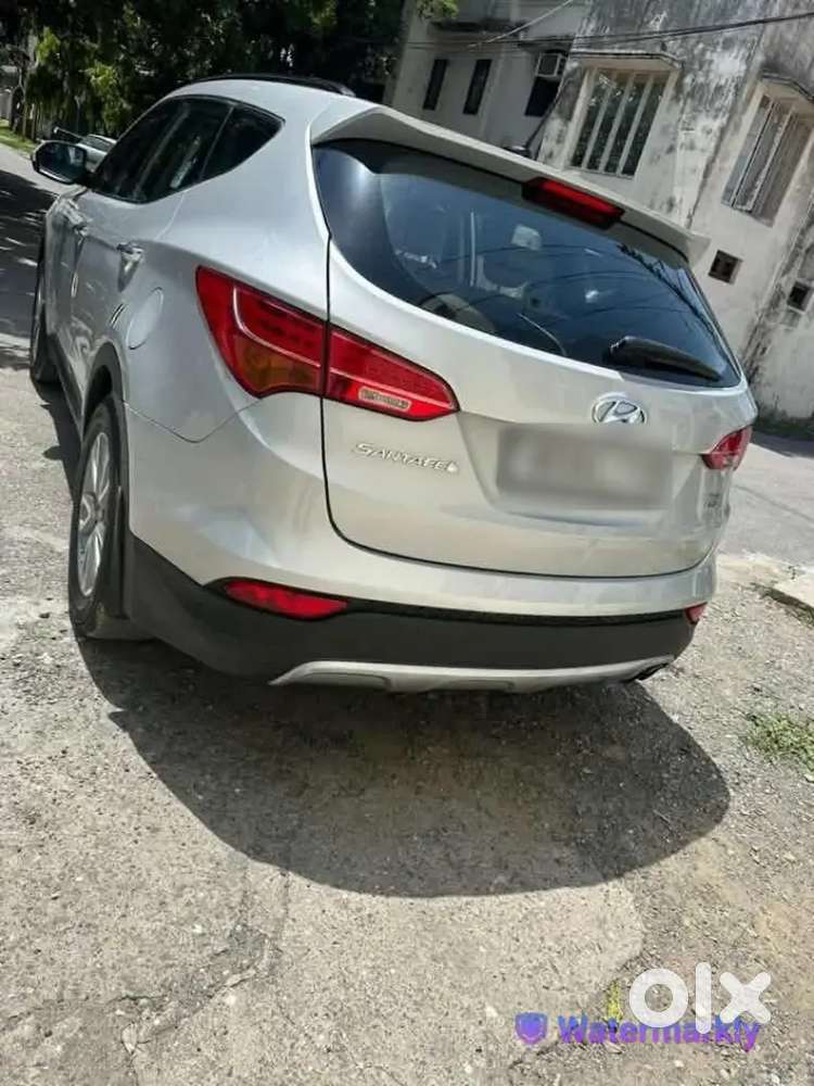 Hyundai Santa Fe Diesel 2016 Variant 4wd-at