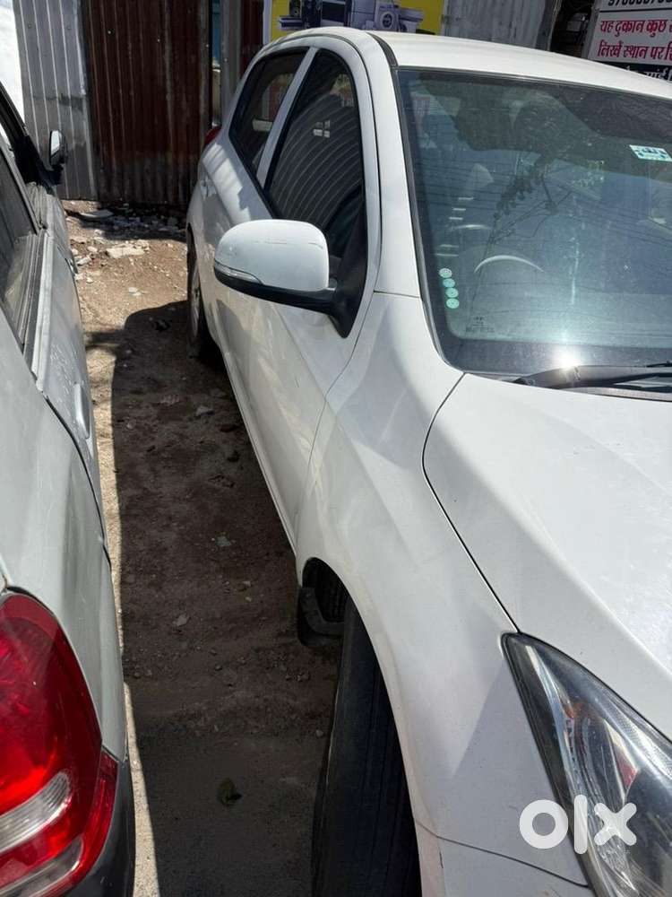 Hyundai Diesel 2013 Car