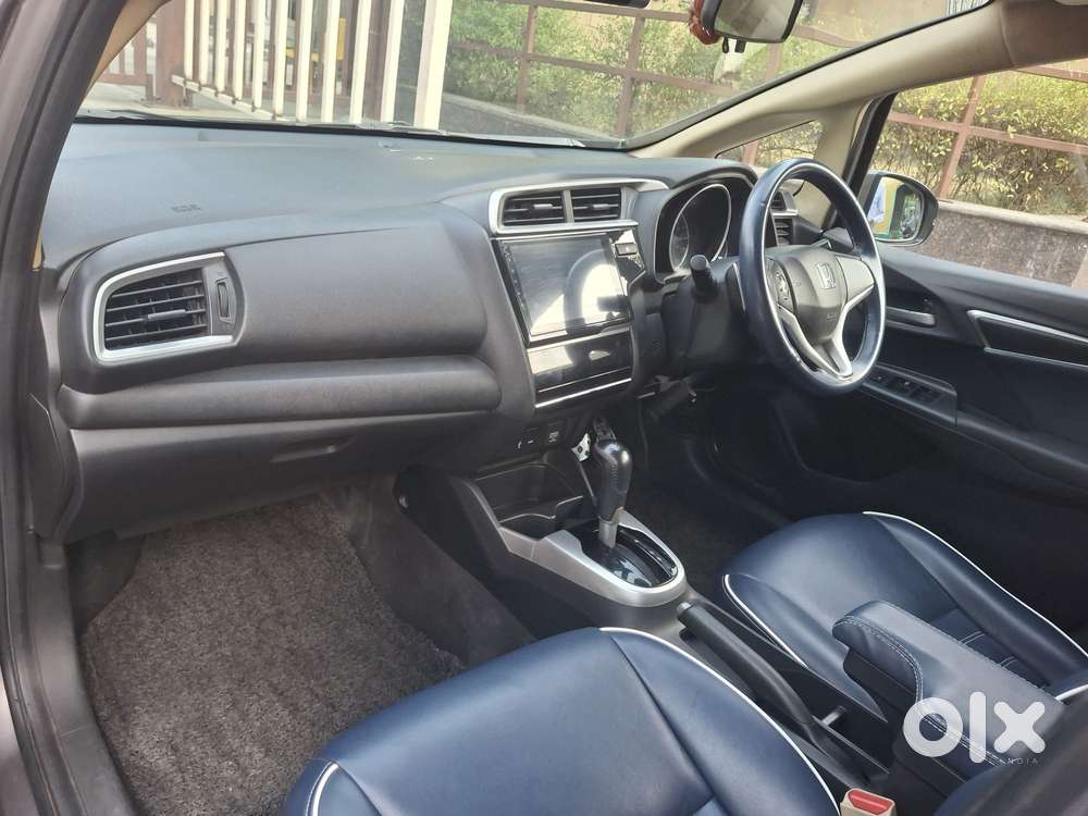Honda Jazz V Cvt, 2016, Petrol
