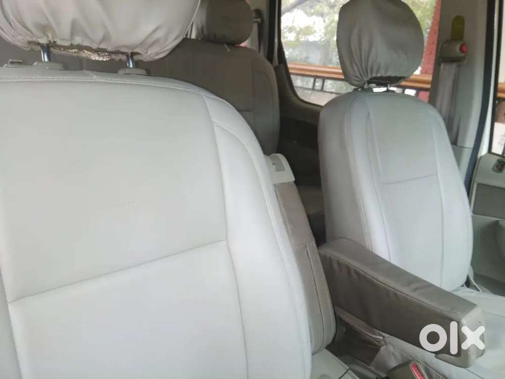 Mahindra Quanto 1.5 C8 2012