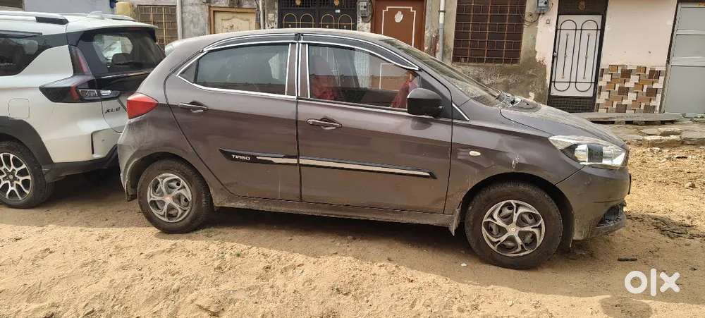 Tata Tiago 2018 Petrol Well Maintained