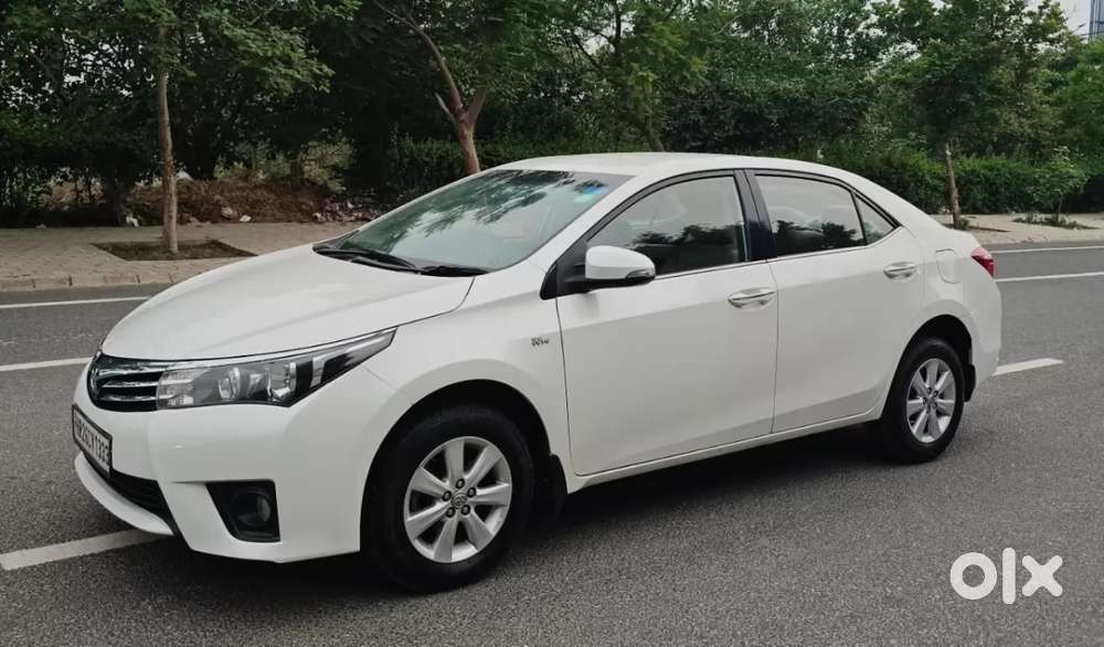 Toyota Corolla Altis 1.8 G Cvt, 2016, Petrol