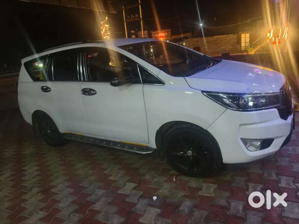 Toyota Innova Crysta 2018 Diesel Manual
