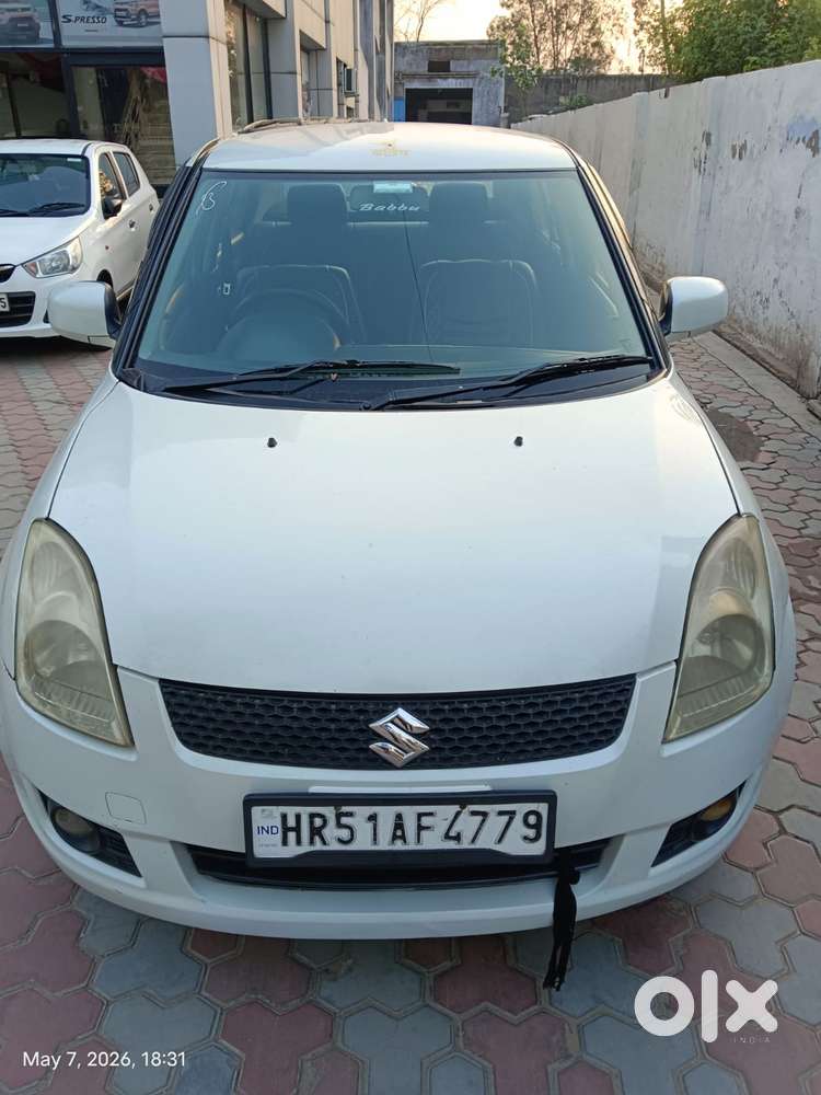Maruti Suzuki Swift Dzire Vdi Optional, 2009, Diesel