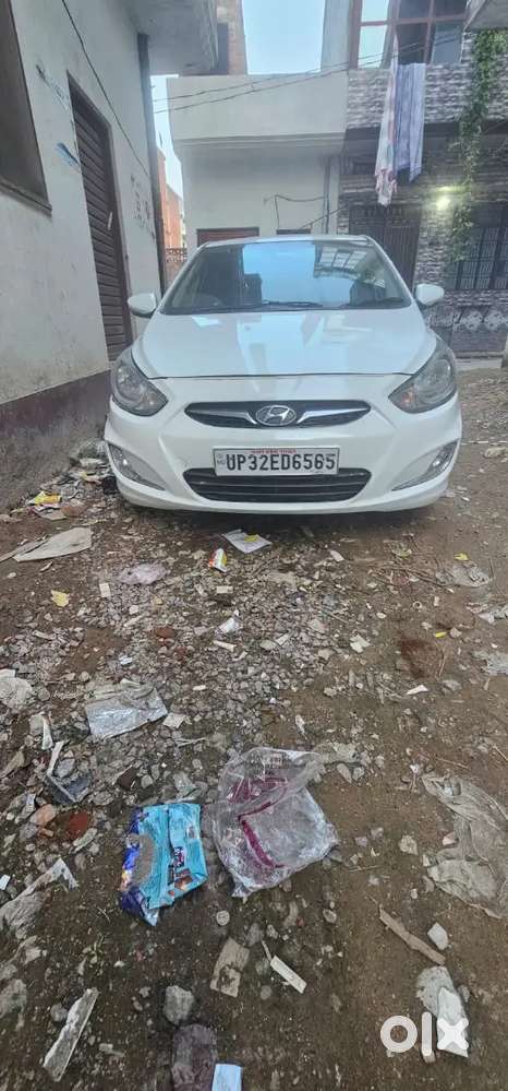 Hyundai Verna 2012 Diesel 84357 Km770 Driven. 48.68654