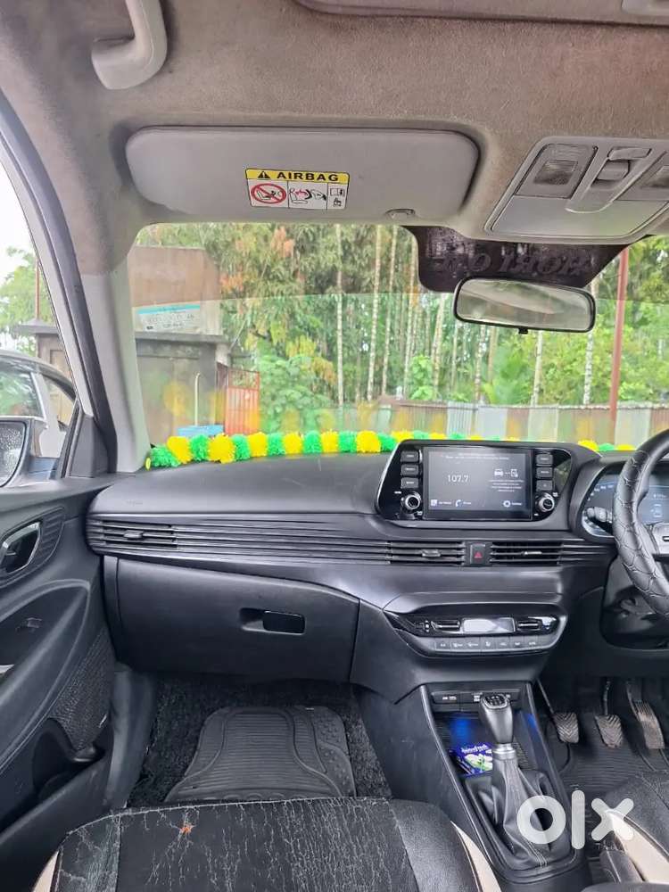 Hyundai New I20 2022 Petrol 330000 Km Driven