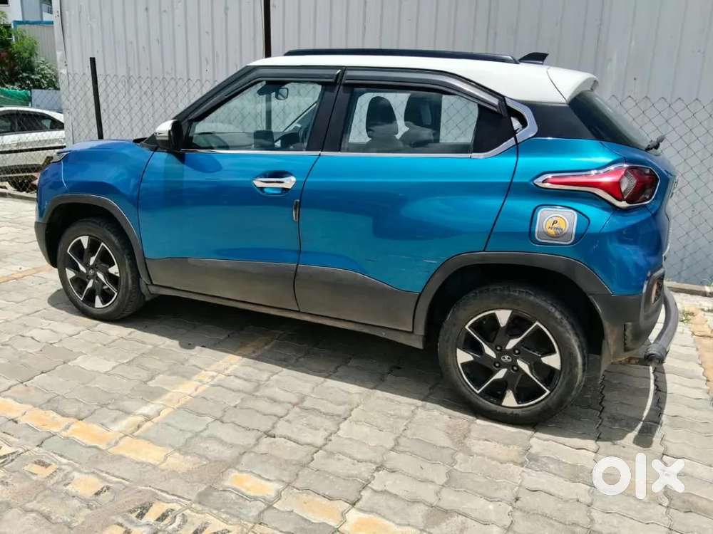 Tata Punch Creative Amt, 2023, Petrol