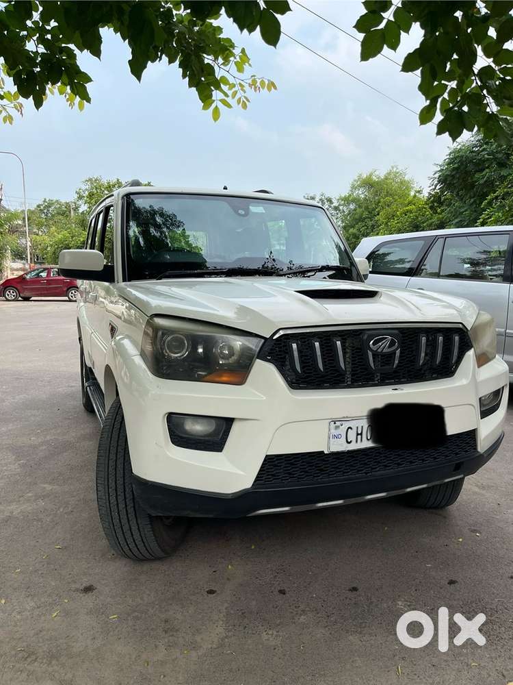 Mahindra Scorpio Classic Diesel 2015