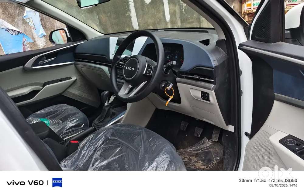 Kia Carens Clavis 2026 Model 7-seater