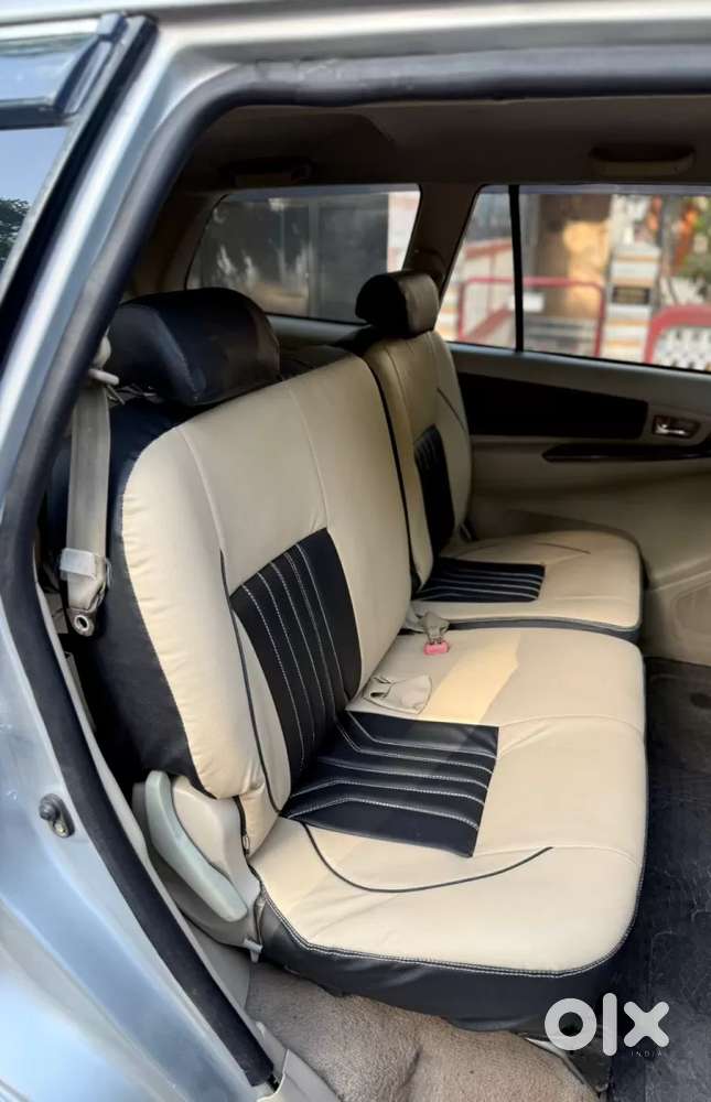 Toyota Innova 2.5 Vx 7 Seater Bs Iv, 2012, Diesel