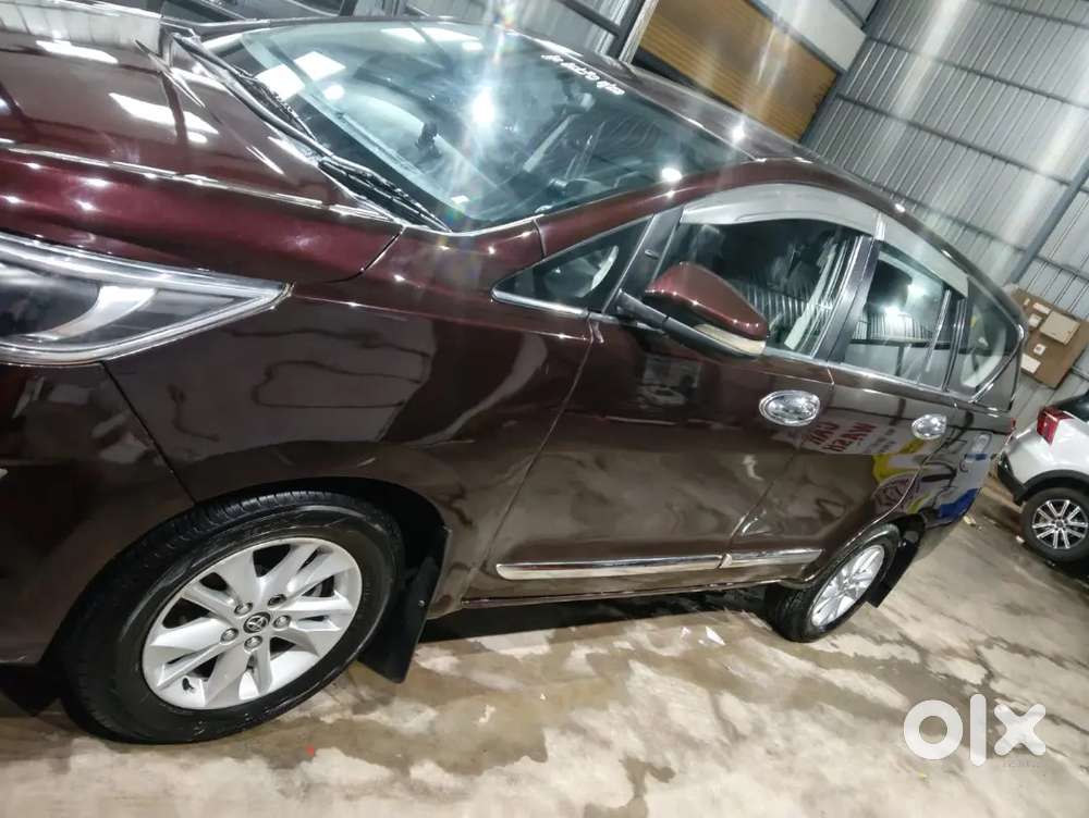 Topend Toyota Innova Crysta Zx 2017