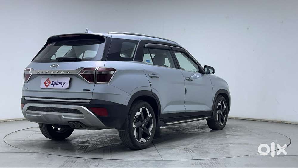 Hyundai Alcazar 2.0 Signature (o) Petrol At 7 Str, 2022, Petrol