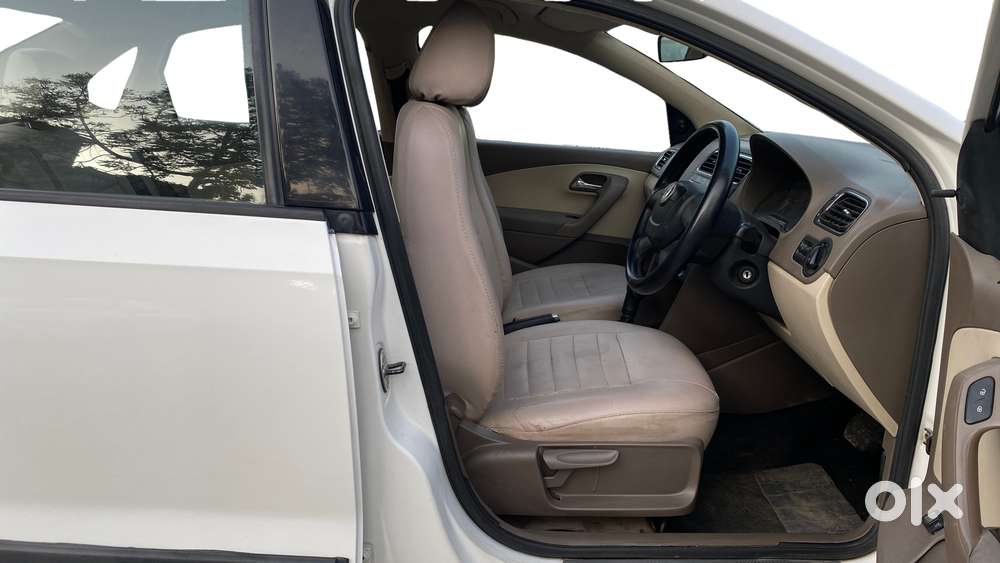 Skoda Rapid 2011-2013 1.6 Mpi At Ambition, 2013, Petrol