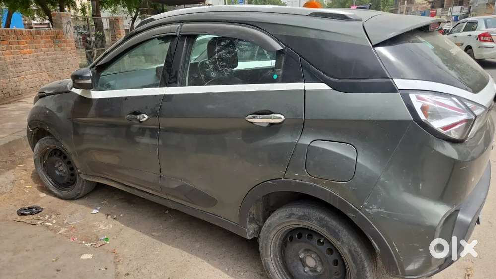 Tata Nexon 2021 Petrol 65400 Km Driven