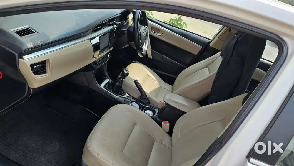 Toyota Corolla Altis 2014