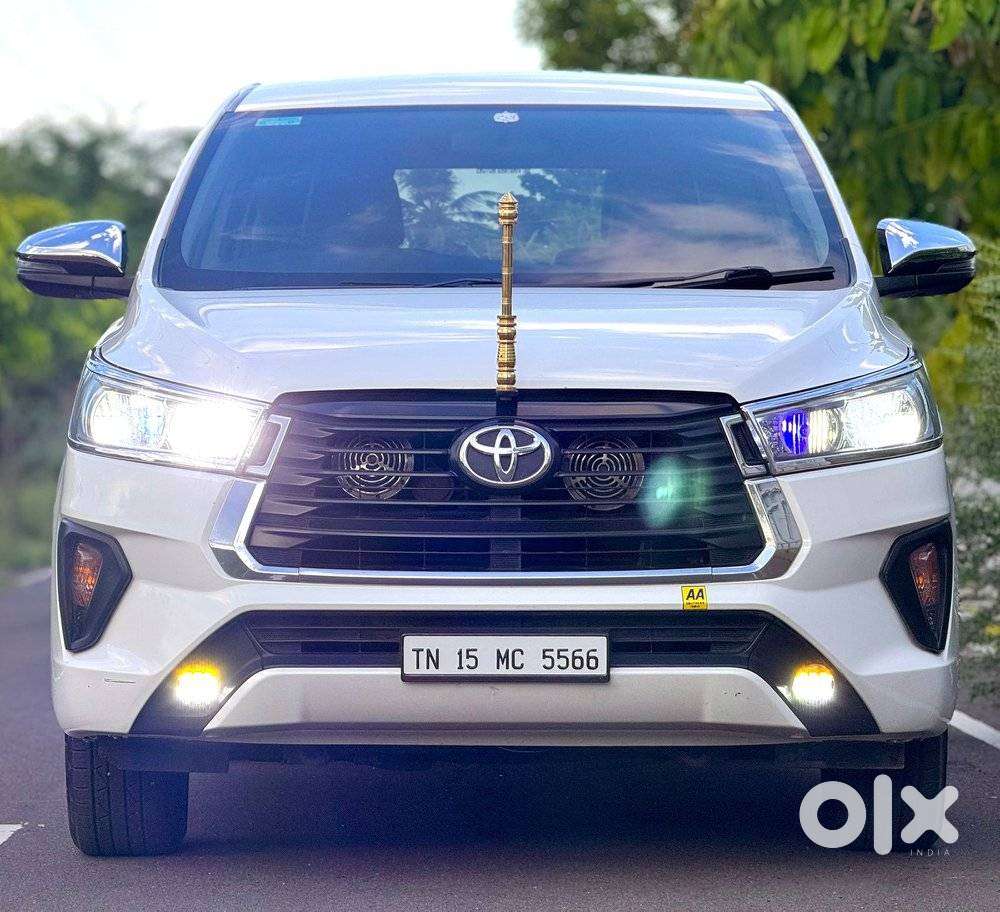 Toyota Innova Crysta 2.4 Leadership Edition, 2022, Diesel