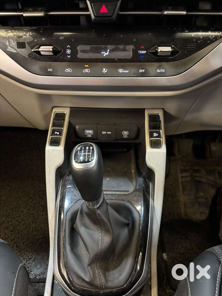 Kia Carens 1.5 Prestige 7 Str, 2024, Petrol