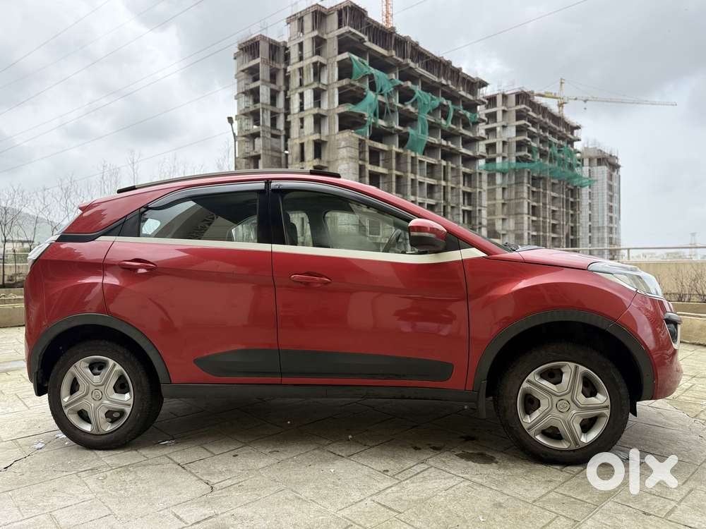 Tata Nexon 1.2 Revotron Xt Plus, 2019, Cng & Hybrids