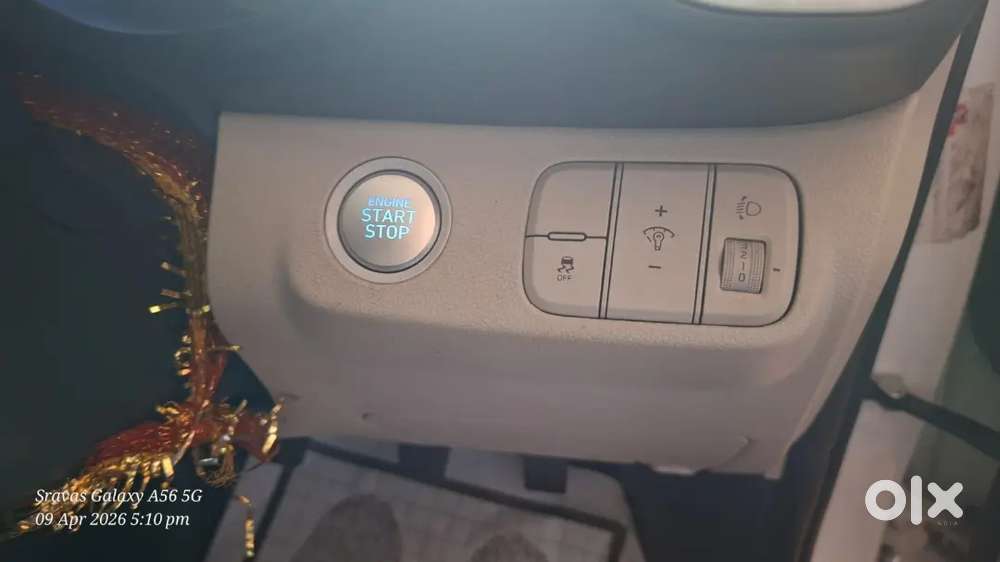 Hyundai Venue Diesel Sx(o) Duel Top End Model