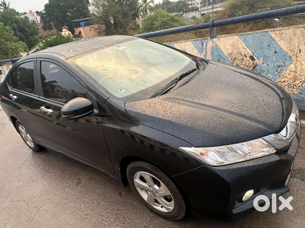The Honda City I-vtec 2014