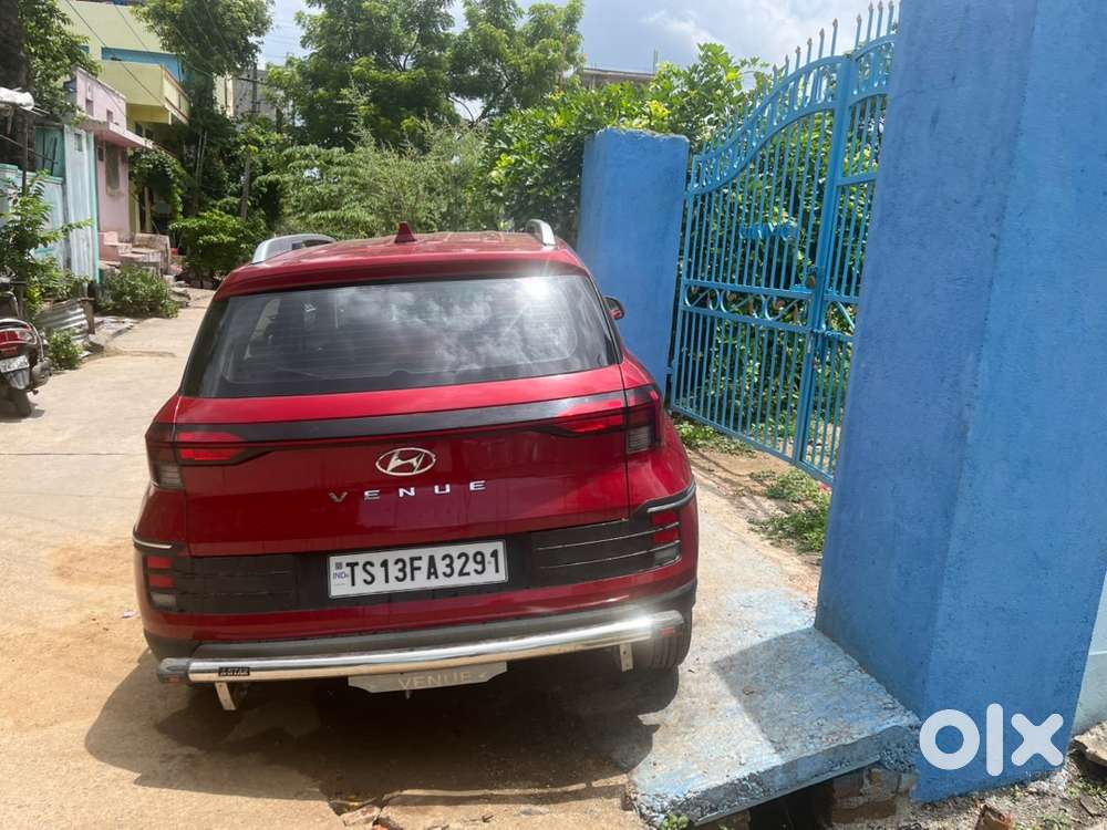 Hyundai Venue 2023 Petrol Good Condition