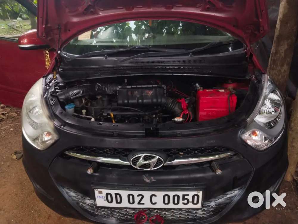 Hyundai I10 Sportz Petrol 2013