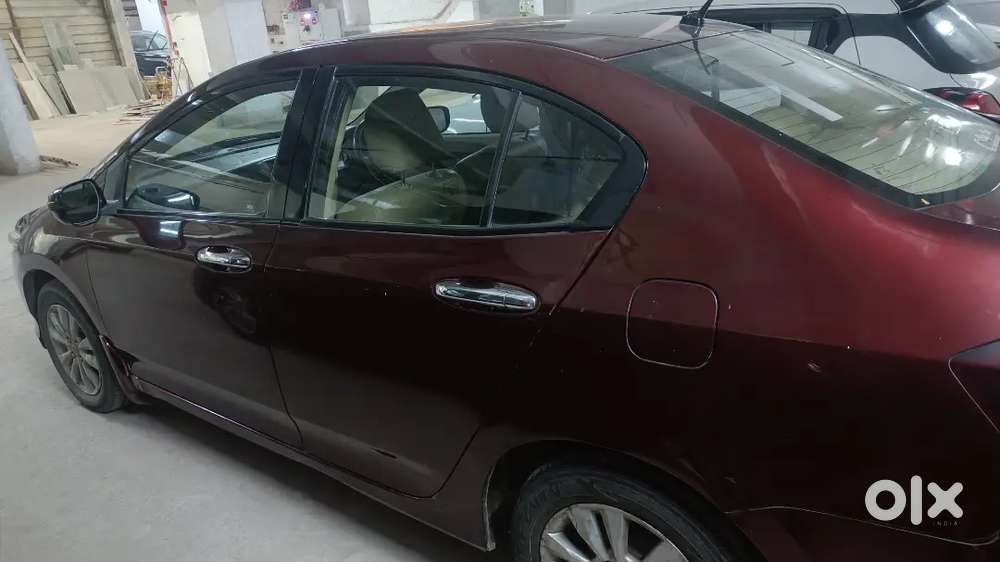 Honda City 1.5 V 2012 (cng)