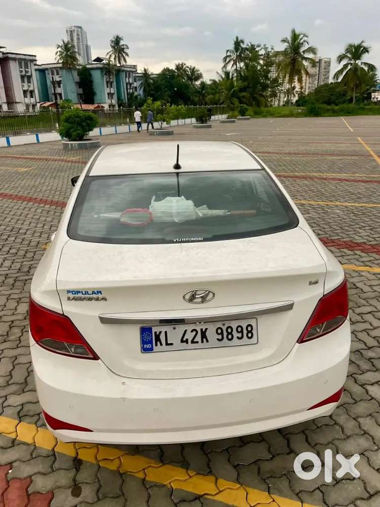 Hyundai Verna 2015 Diesel 110000 Km Driven