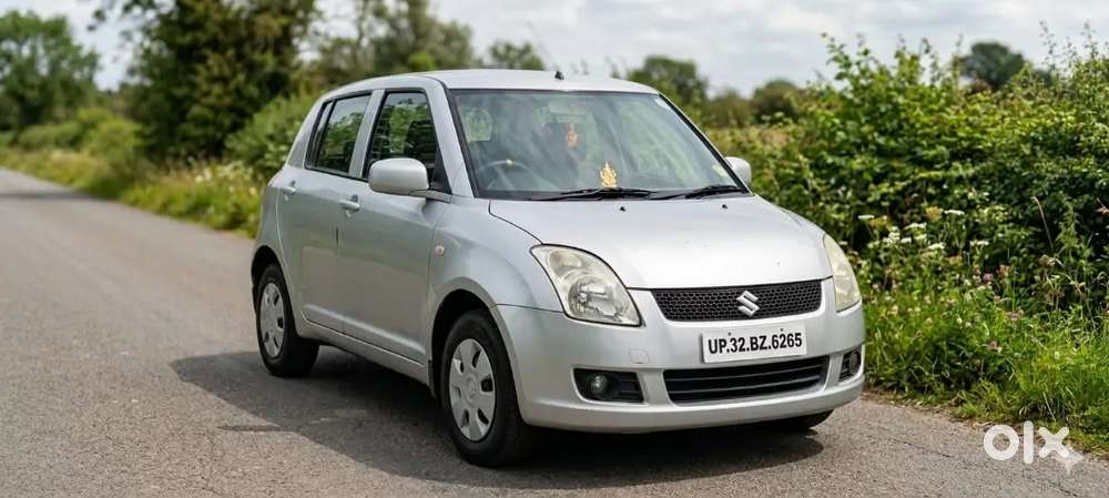 Maruti Suzuki Swift 2006 Petrol 12000 Km Driven Green Pass, Very Good