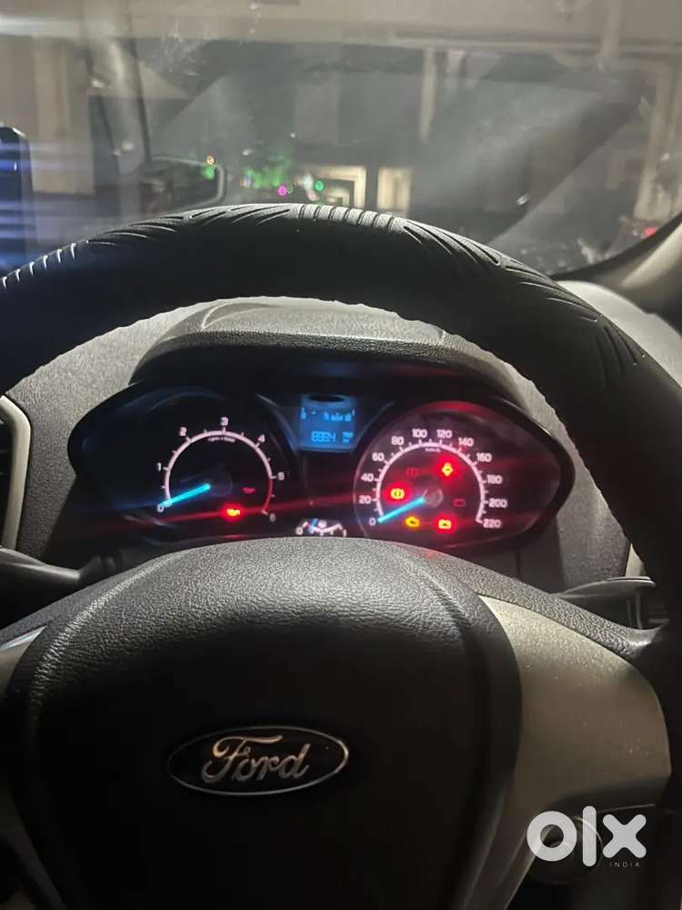 Ford Escort 2014 Diesel 76000 Km Driven