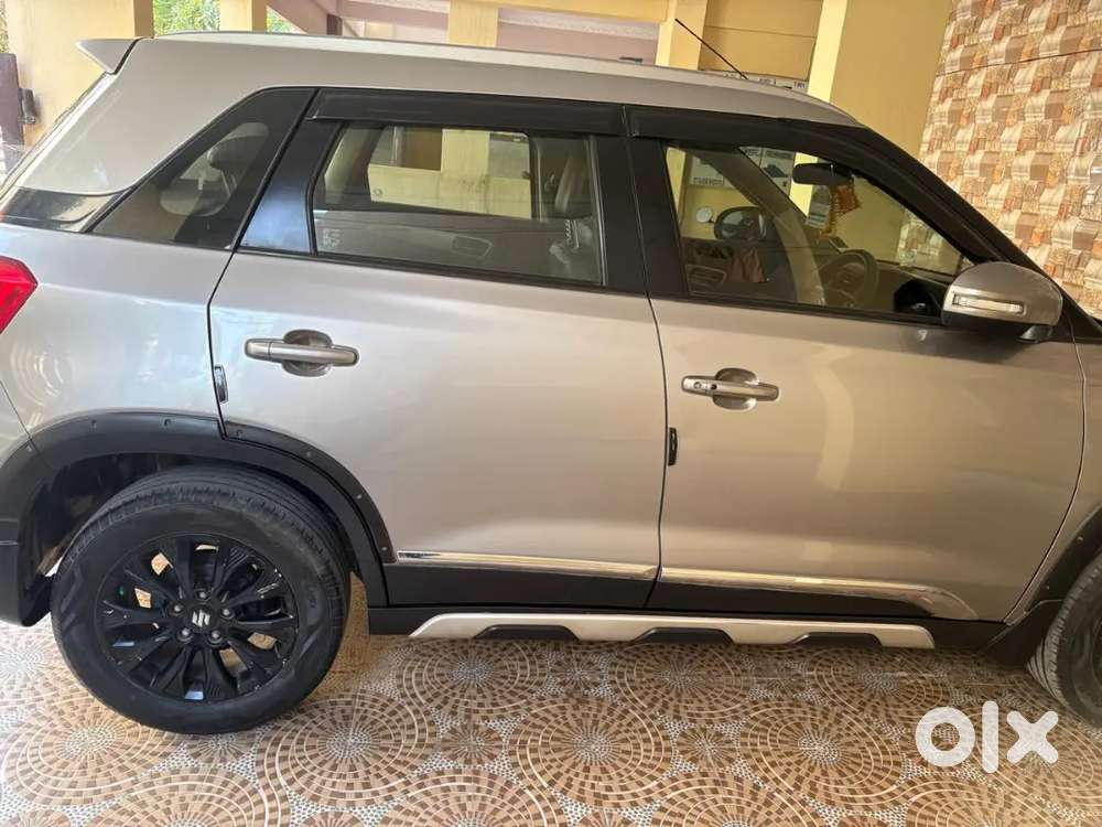 Vitara Breeza Zxi Petrol Manual Transmission