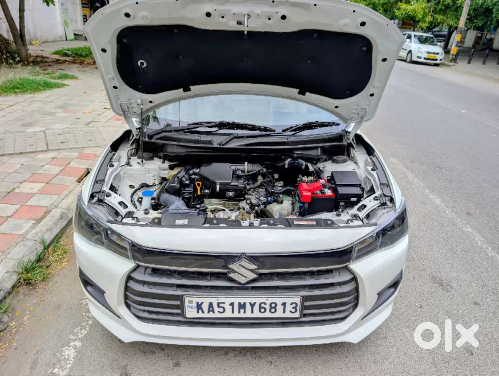Maruti Suzuki Dzire Vxi Ags, 2025, Petrol