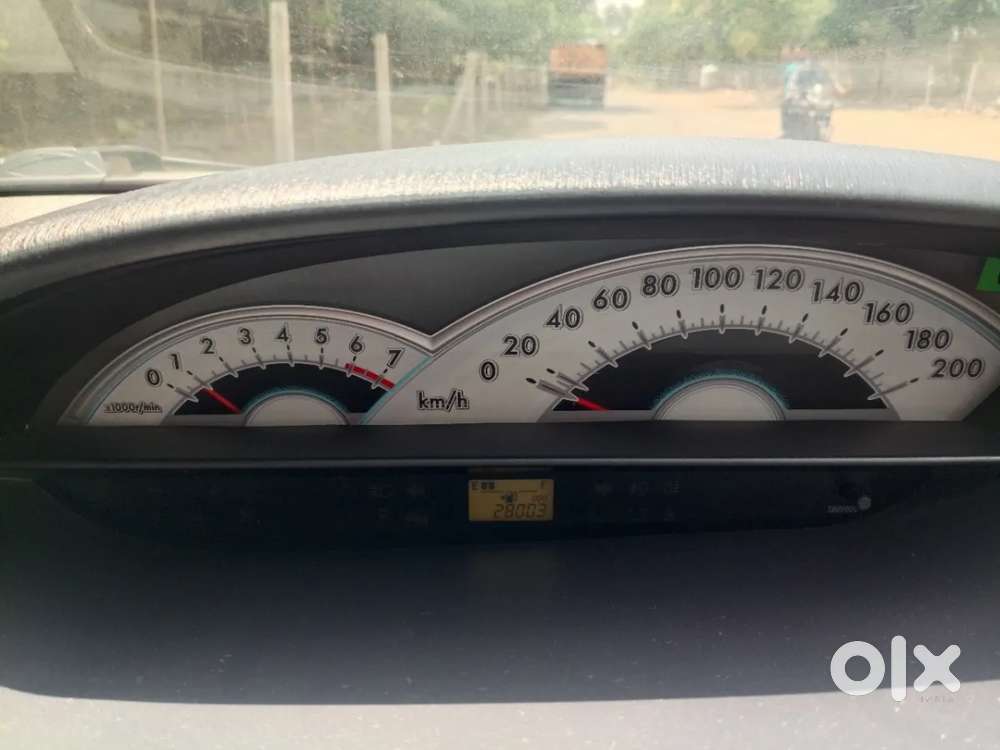 Toyota Etios 1.5 V, 2012, Petrol