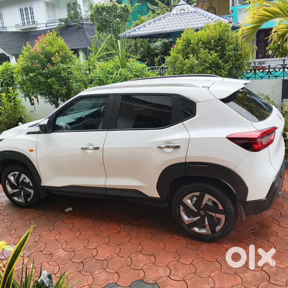 Nissan Magnite 2025 Petrol Well Maintained