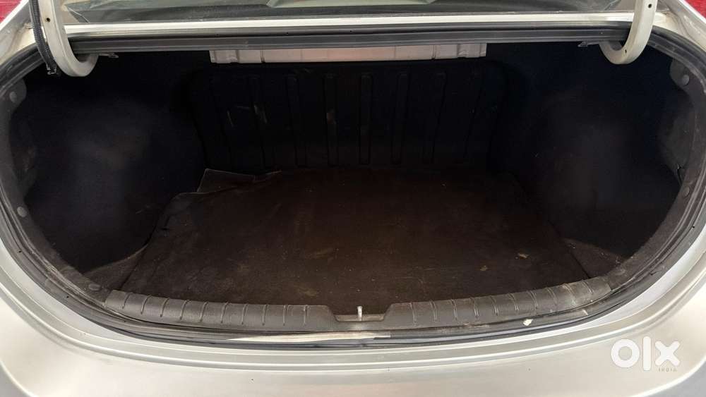 Hyundai Verna 1.6 Sx (o) Vtvt At, 2018, Petrol