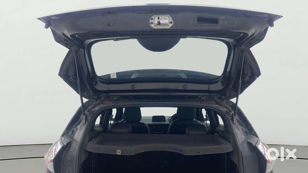 Tata Nexon 1.5 Revotorq Xza Plus Dualtone, 2022, Diesel