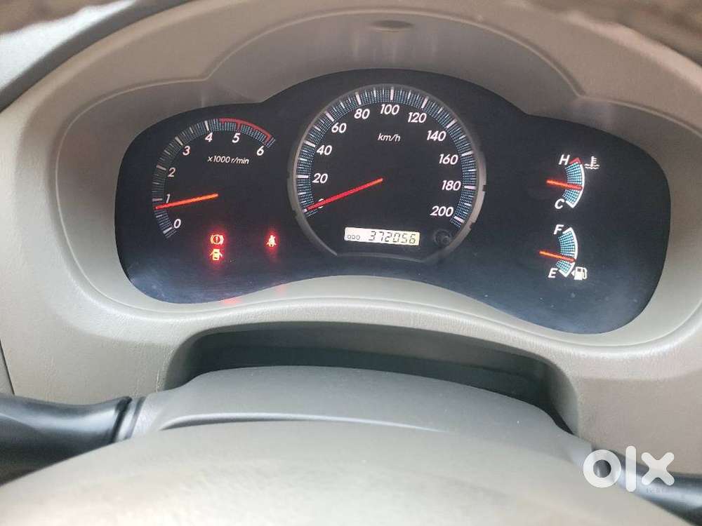 Toyota Innova 2.5 Vx 8 Str, 2012, Diesel