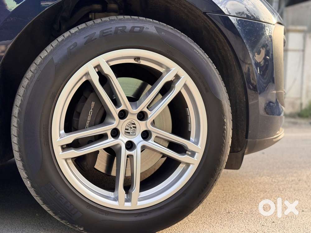 Porsche Macan 2.0 Petrol, 2022, Petrol