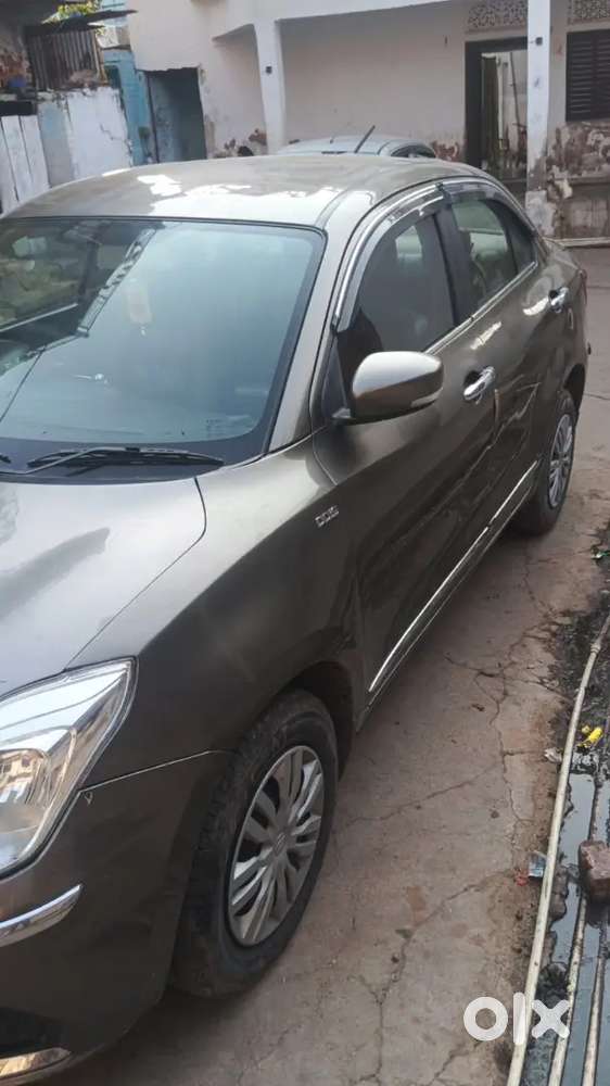 7 Seater Purchase. Gadi Mai Koi Kaam Nahi Hai