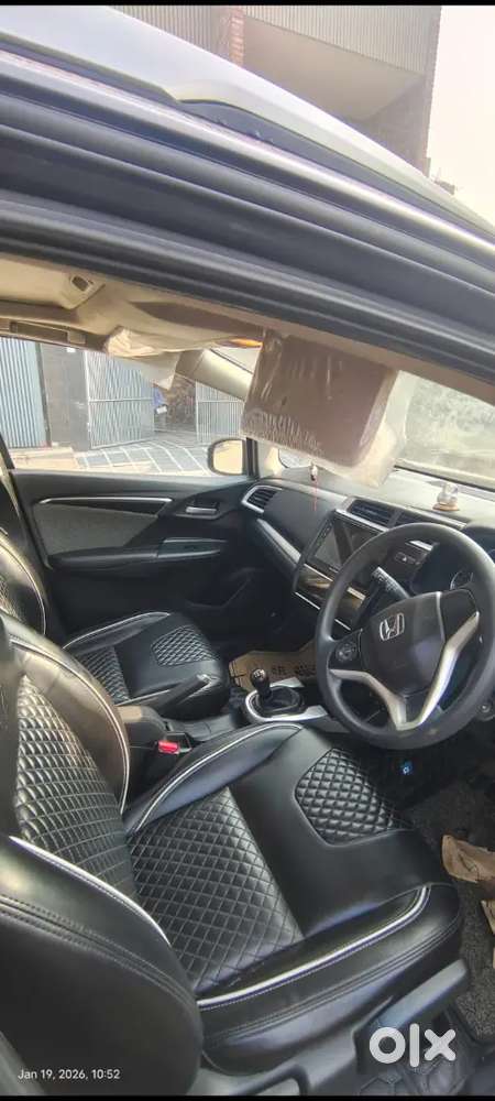 Honda Wr-v 2018, Sunroof, V Less Drive