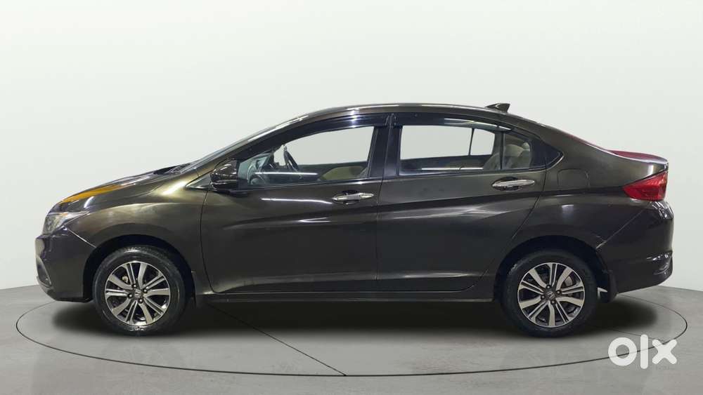 Honda City 1.5 V 5th Gen I-vtec Mt, 2022, Petrol