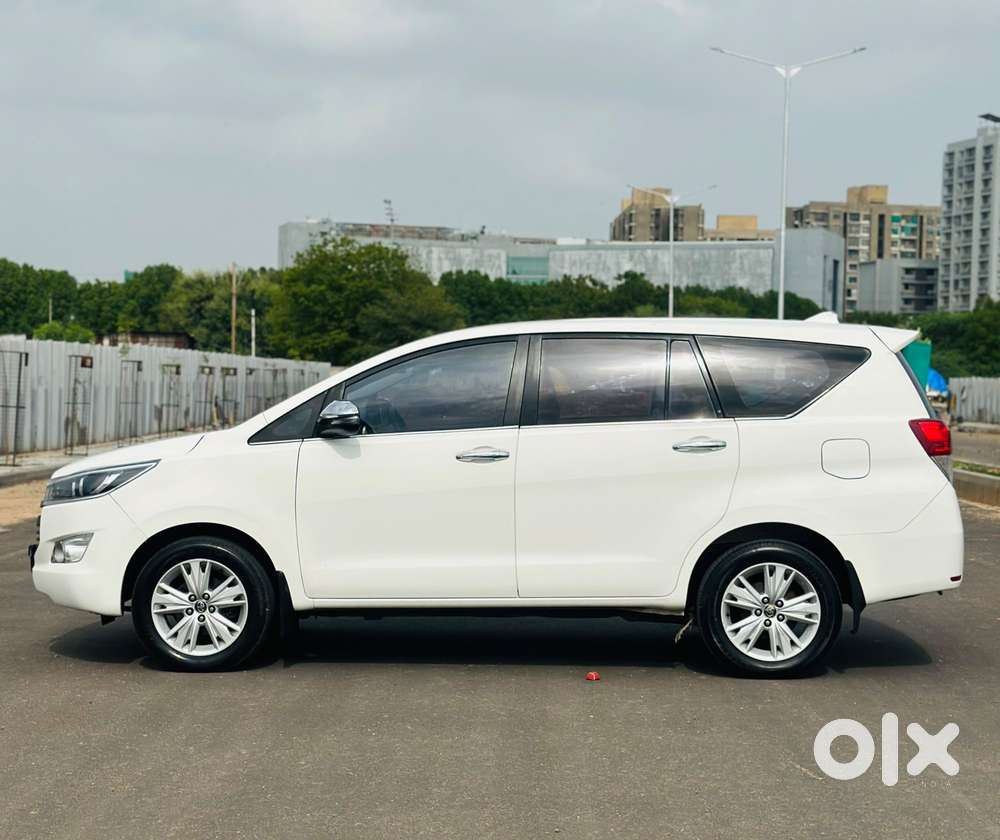 Toyota Innova Crysta 2.8 Zx At, 2017, Diesel
