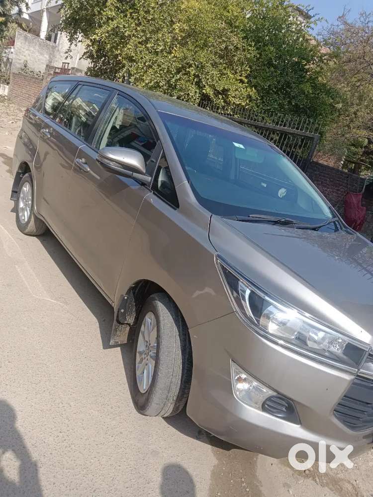 Toyota Innova Crysta