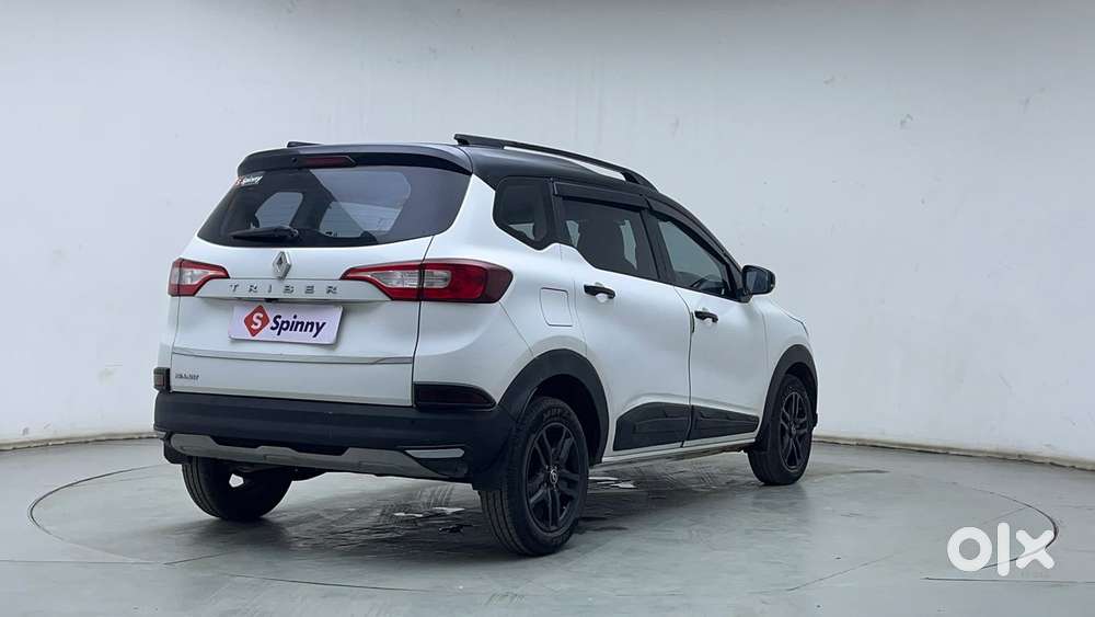 Renault Triber Rxz Easy-r Amt Dual Tone, 2022, Petrol
