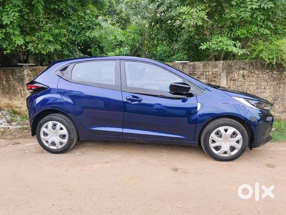 Tata Altroz 1.2 Xm 2024