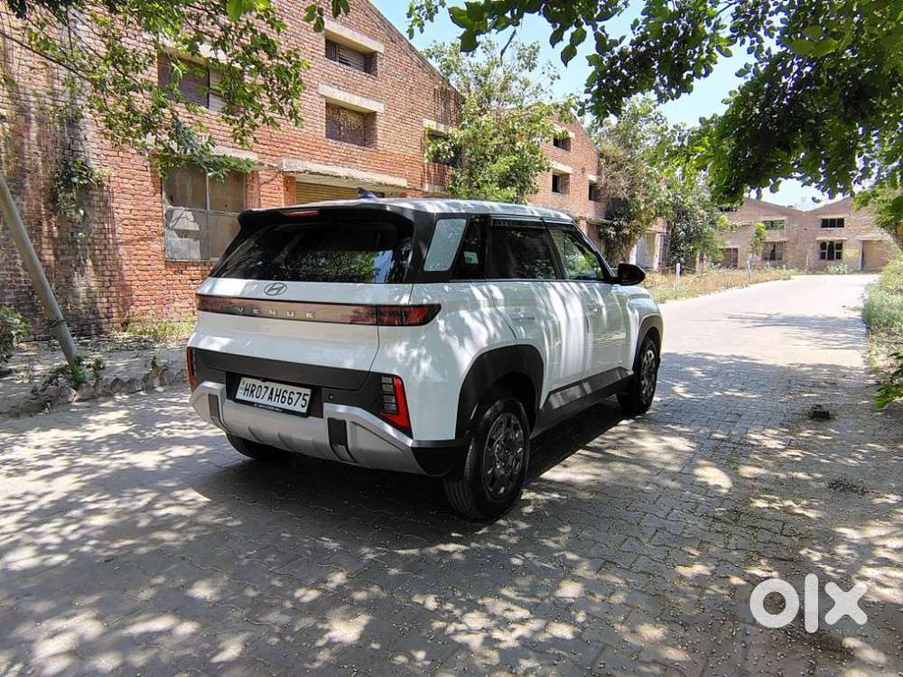 Hyundai Venue Sx 1.2 Mt Knight Edition, 2026, Petrol