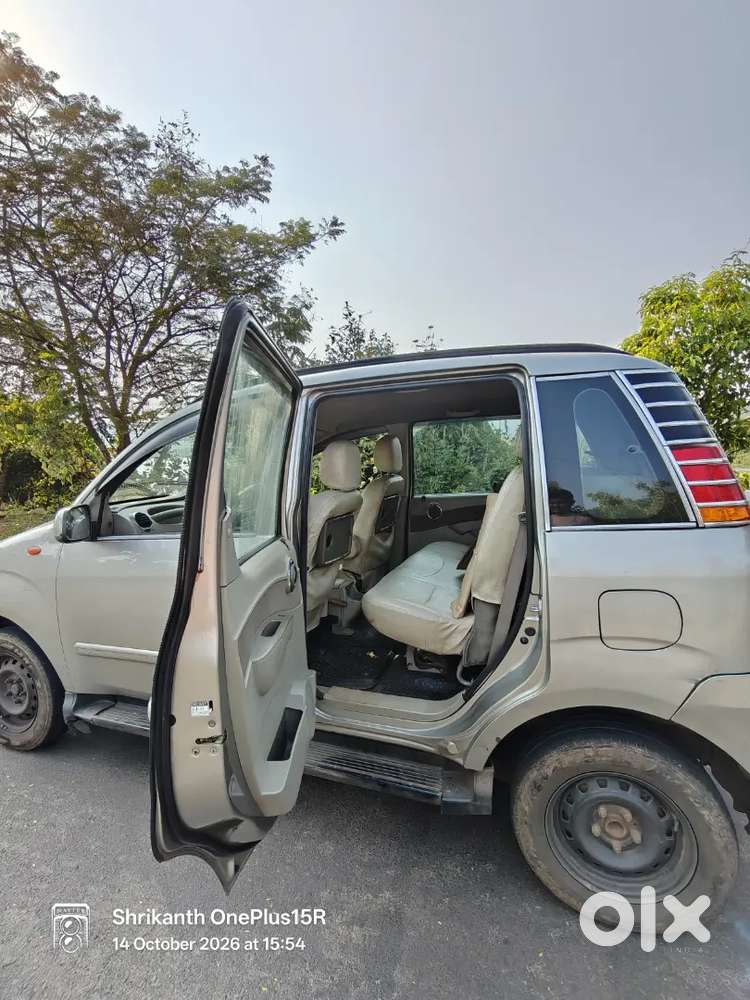 Mahindra Quanto 1.5 C6 2012