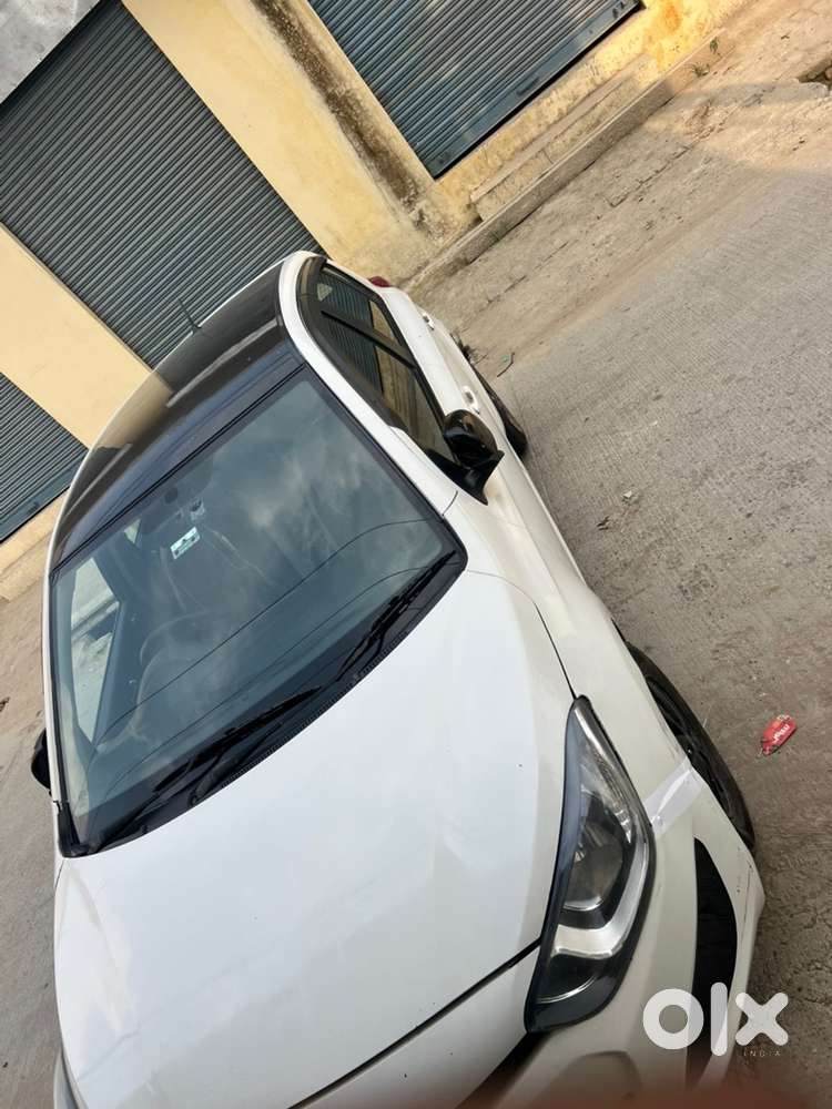 Hyundai I20 Asta Petrol 2013 Cng Pass