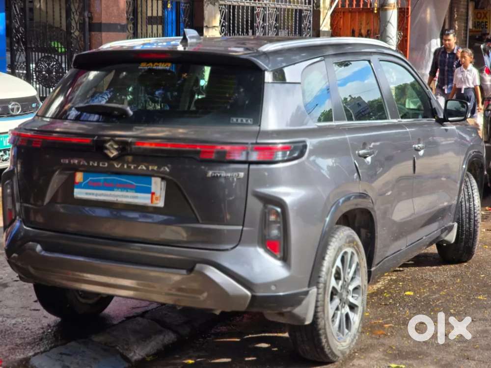 Maruti Suzuki Grand Vitara 1.5 Zeta Plus Intelligent Hybrid Ecvt, 20..
