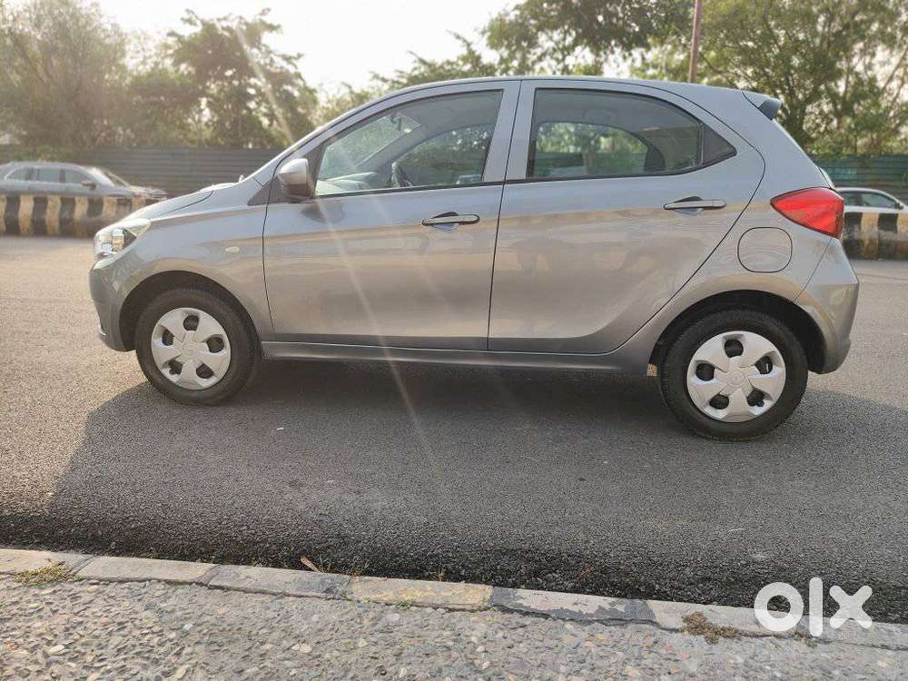 Tata Tiago 1.2 Revotron Xta, 2018, Petrol